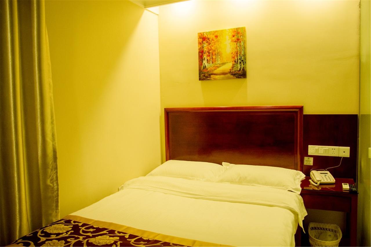 Greentree Inn Shandong Qingdao Development District Sdust Express Hotel Dış mekan fotoğraf