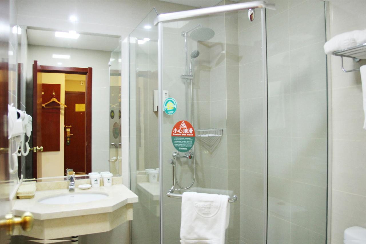 Greentree Inn Shandong Qingdao Development District Sdust Express Hotel Dış mekan fotoğraf