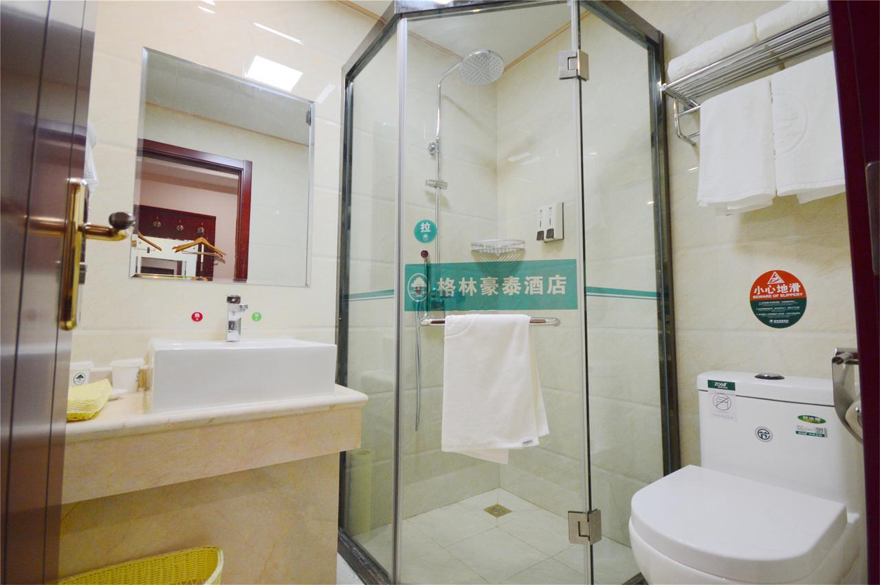 Greentree Inn Shandong Qingdao Development District Sdust Express Hotel Dış mekan fotoğraf