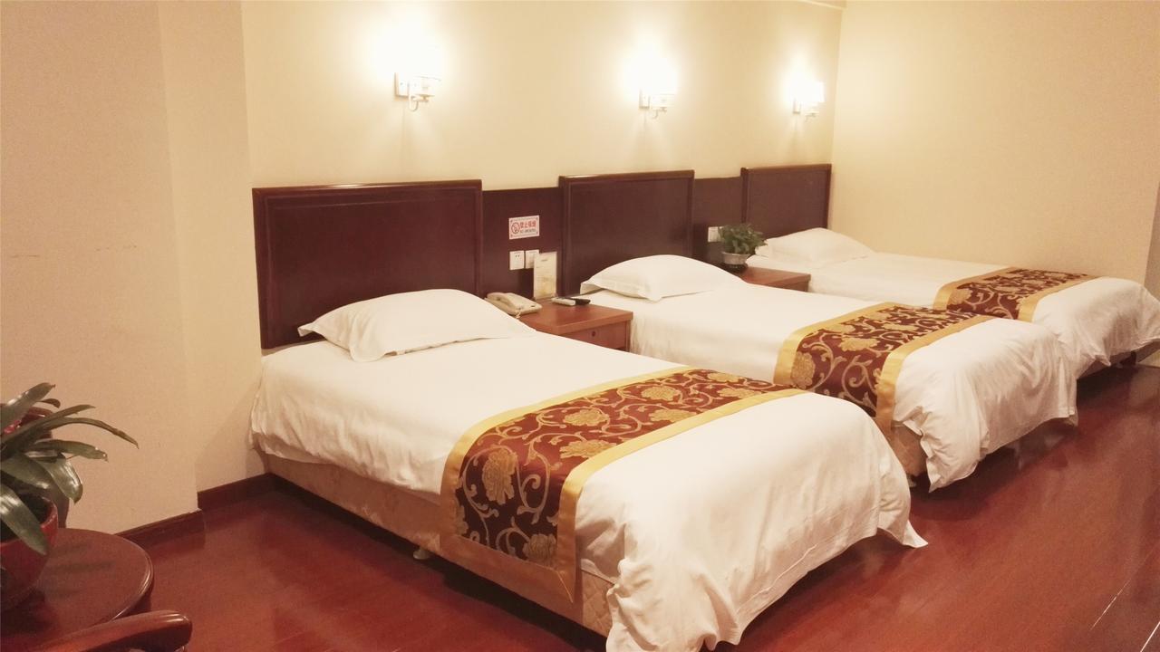 Greentree Inn Shandong Qingdao Development District Sdust Express Hotel Dış mekan fotoğraf