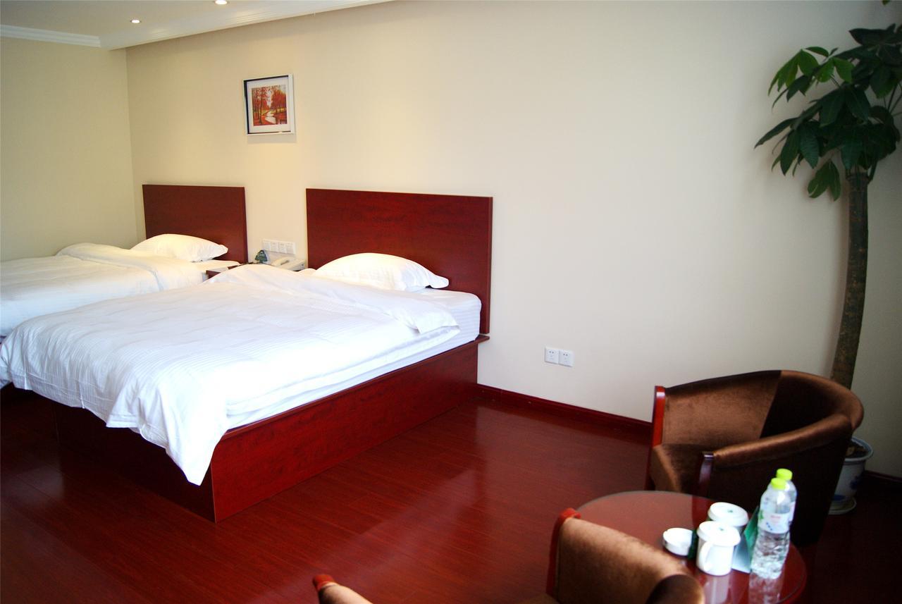 Greentree Inn Shandong Qingdao Development District Sdust Express Hotel Dış mekan fotoğraf